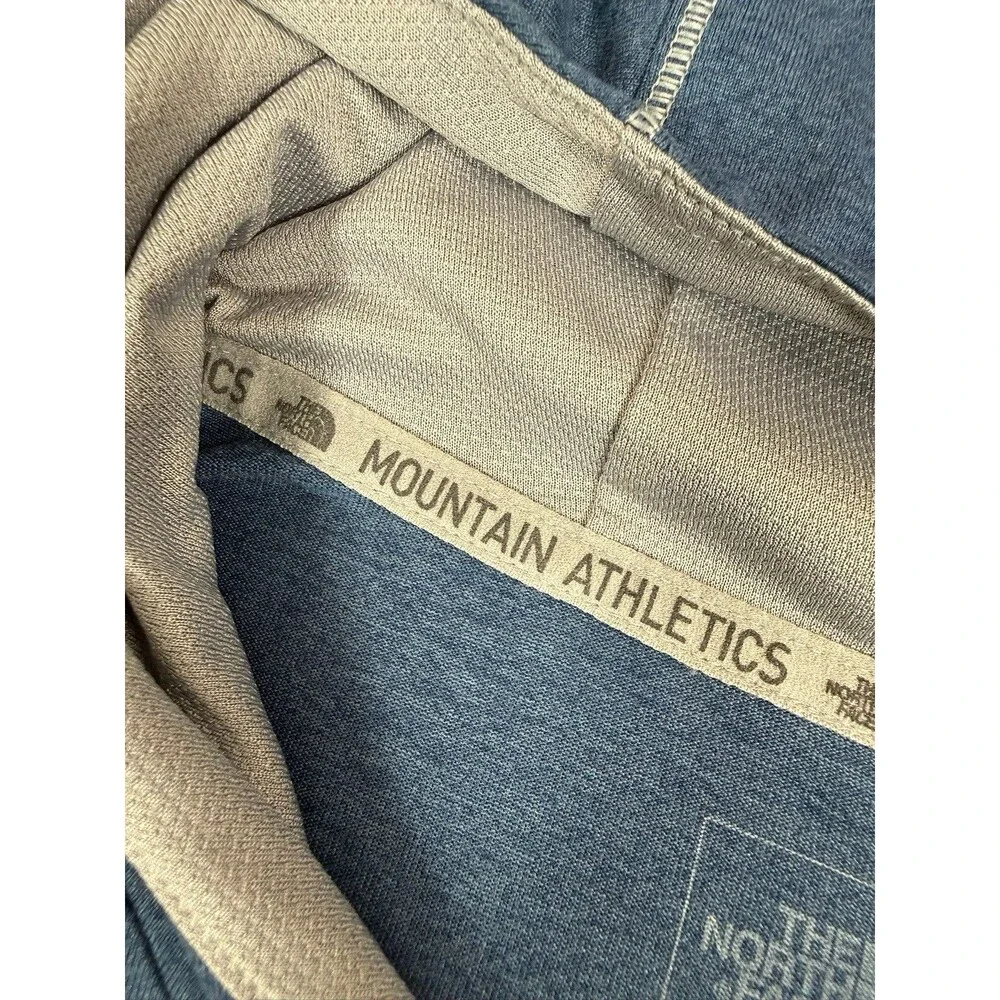 THE NORTH FACE Mountain Athletics Performance Hoodie Men’s M Lightweight